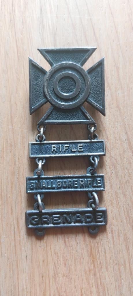 Marksman Badge - met 'Rifle', 'Small Bore Rifle', 'Grenade', Ophalen of Verzenden, Landmacht, Amerika, Embleem of Badge