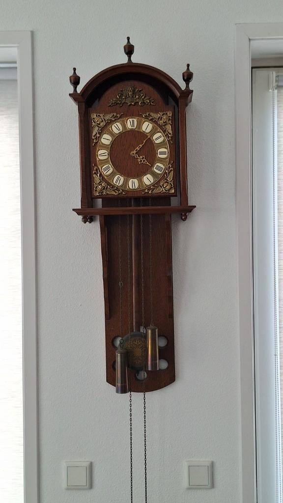 Mooie goed werkende klok, Ophalen