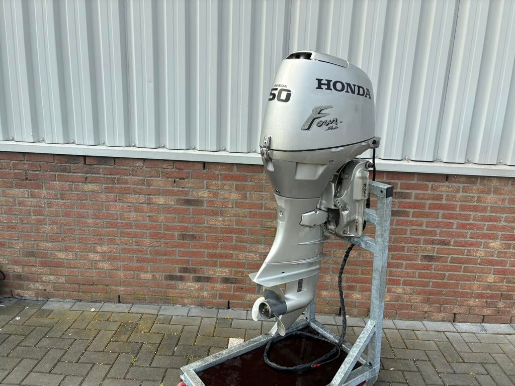 Honda 50 pk 4 takt , Powertrim, stil en zuinig, vaarkaar ., Honda, Viertaktmotor, Ophalen of Verzenden, Info@acwatersport.nl