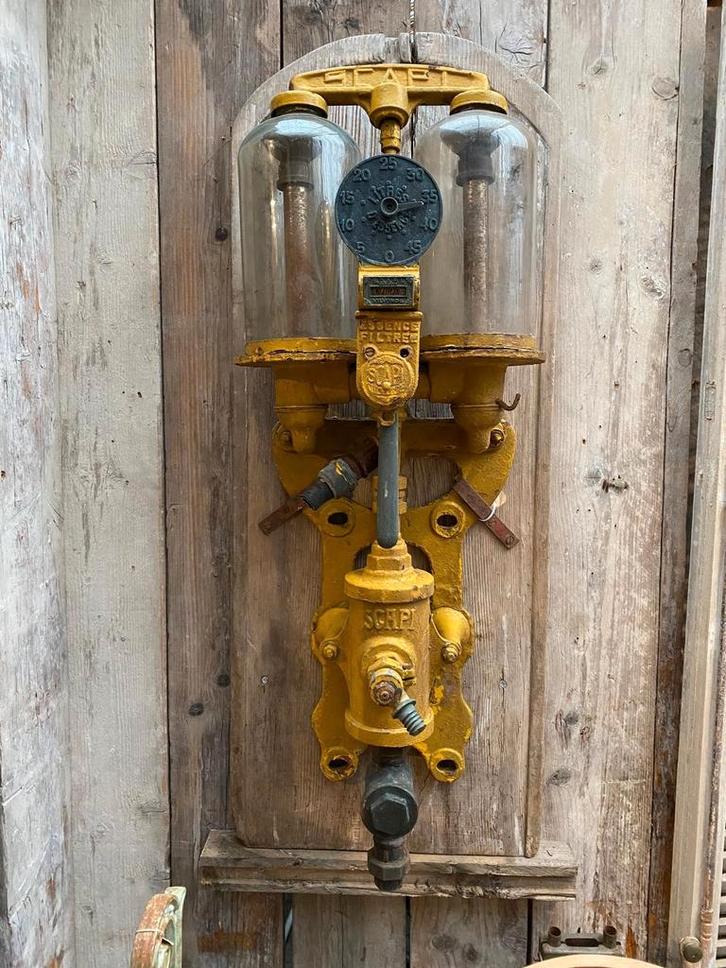 Stoere antieke pomp benzinepomp Scapi, Antiek en Kunst, Antiek | Gereedschap en Instrumenten, Ophalen