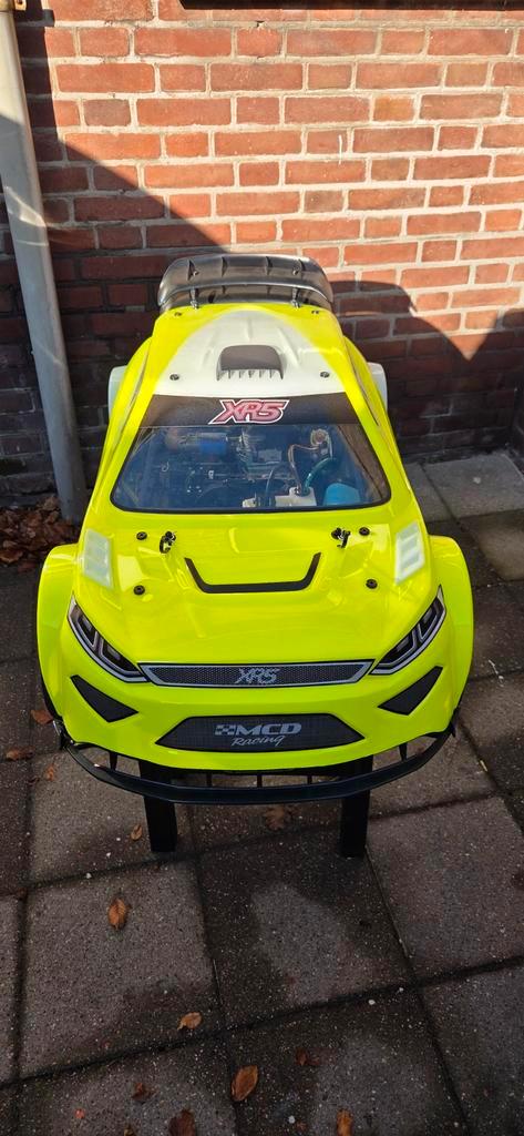 MCD xr5 Rally competition, Hobby en Vrije tijd, Modelbouw | Radiografisch | Auto's, Zo goed als nieuw, Auto onroad, Benzine, Overige schalen