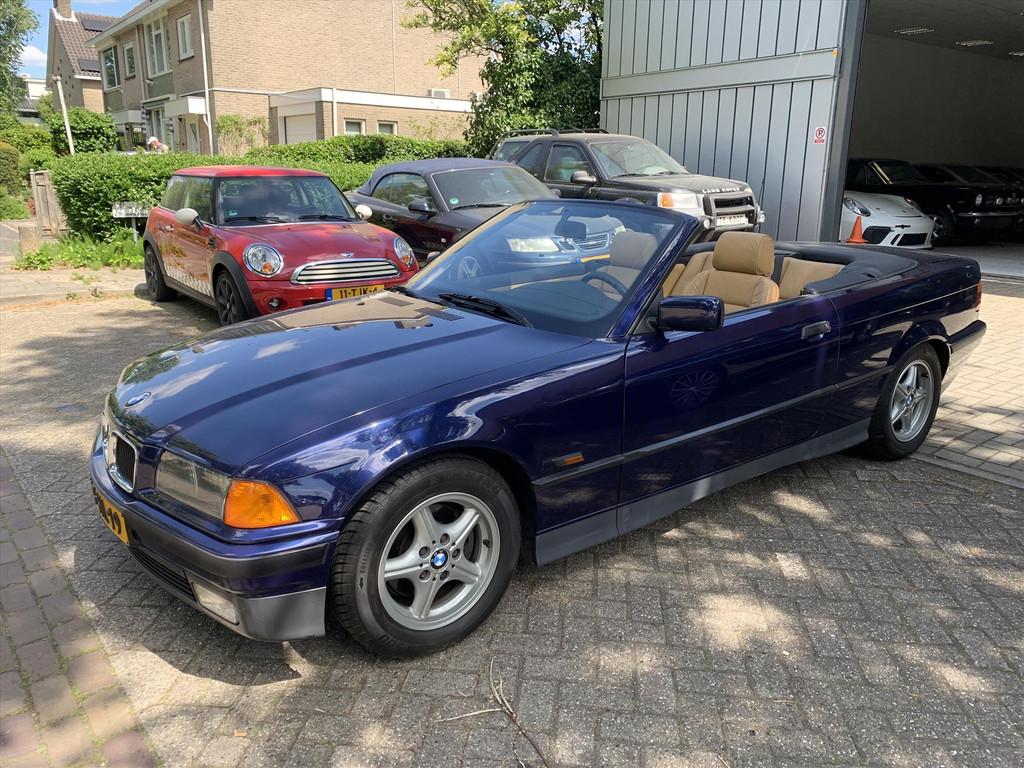 BMW 3-Serie Cabrio 1.8 I 318 CABRIOLET E36 met hardtop, Auto's, BMW, Gebruikt, Beige, 4 cilinders, Cabriolet