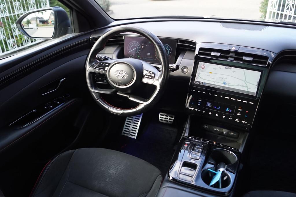 Hyundai Tucson 1.6 T-GDI HEV N Line Sky Autom 180 PK Panodak, Gebruikt, 4 cilinders, 1650 kg, Origineel Nederlands