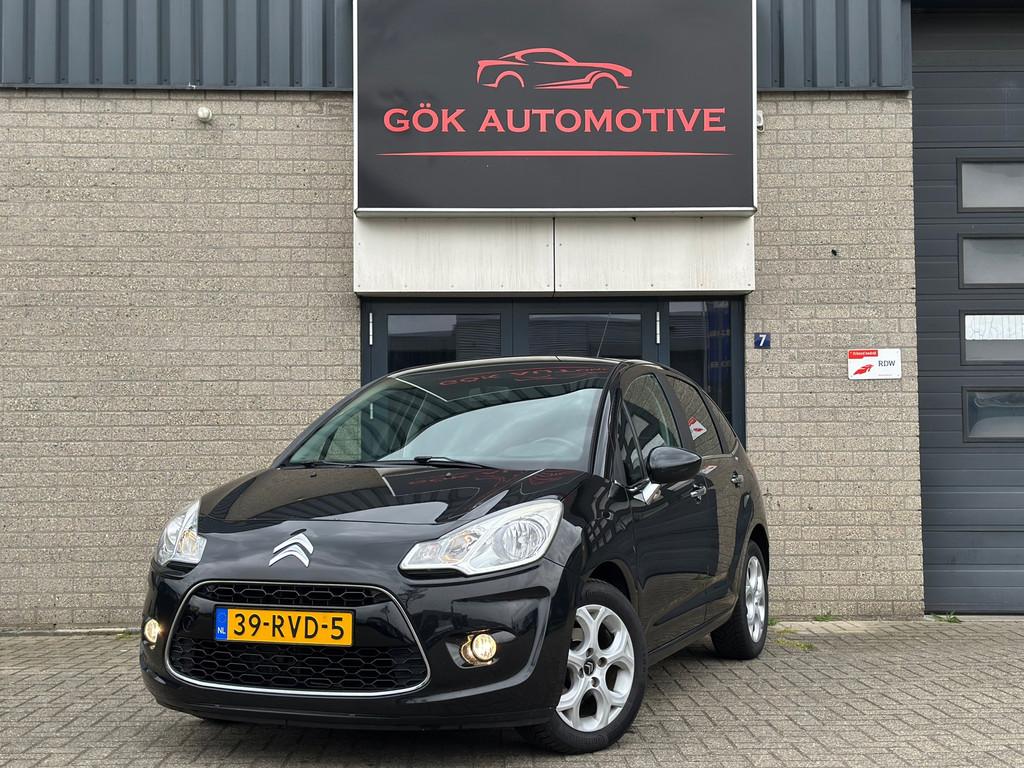 Citroen C3 1.4 VTi Selection / Clima / Pano / NAP / 2De Eige, Auto's, Voorwielaandrijving, Euro 5, Stof, Zwart