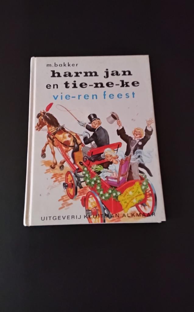 Harm Jan en Tie-ne-ke vieren feest - M. Bakker, Ophalen of Verzenden