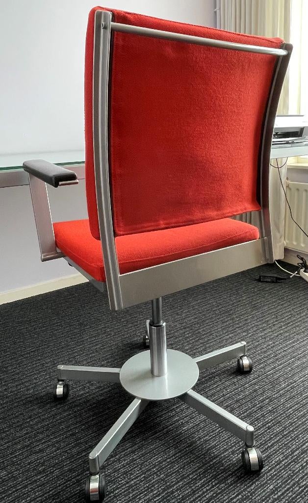 bureaustoel, Huis en Inrichting, Ophalen, Gebruikt, Oranje, Bureaustoel