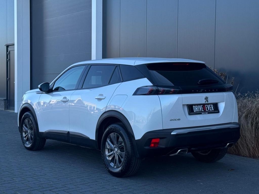 Peugeot 2008 1.2 PureTech Active m22 NAVI PDC CLIMATE ELEK P, Automaat, Stof, Gebruikt, Wit