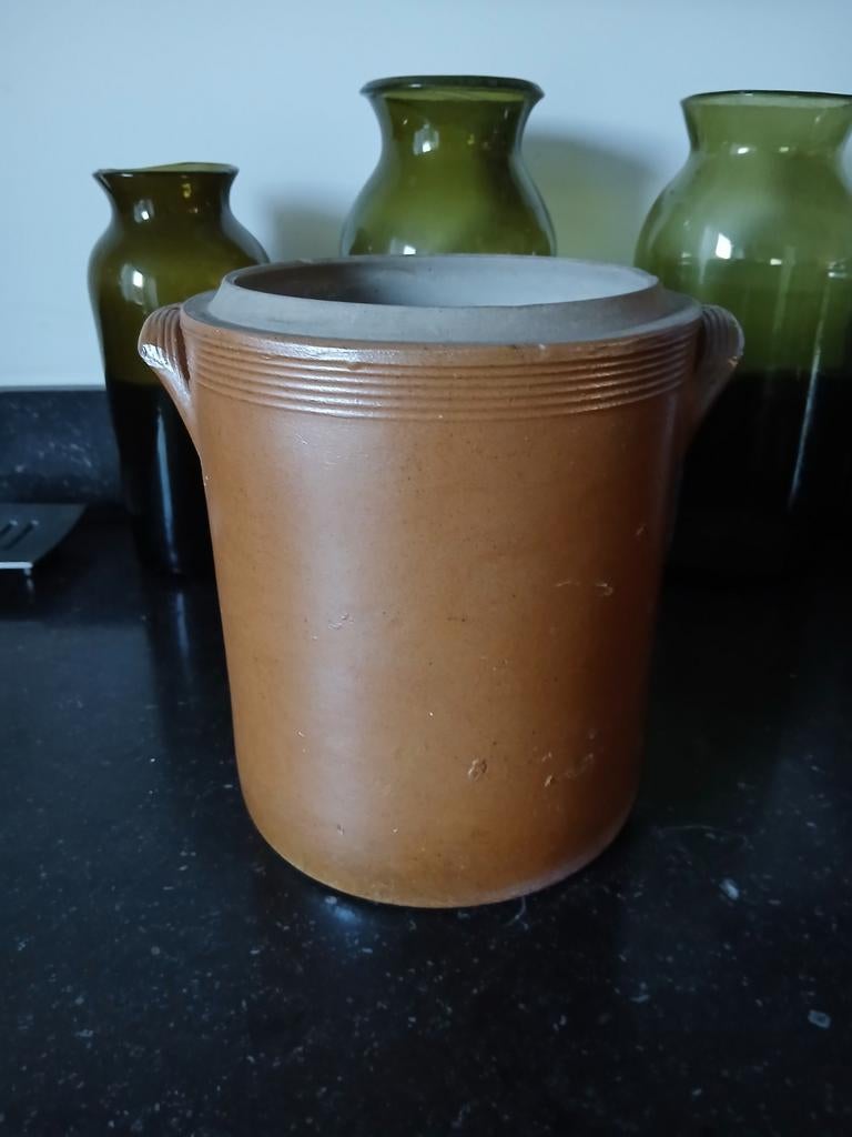 Grote oude Frans  aardewerk pot, Ophalen of Verzenden
