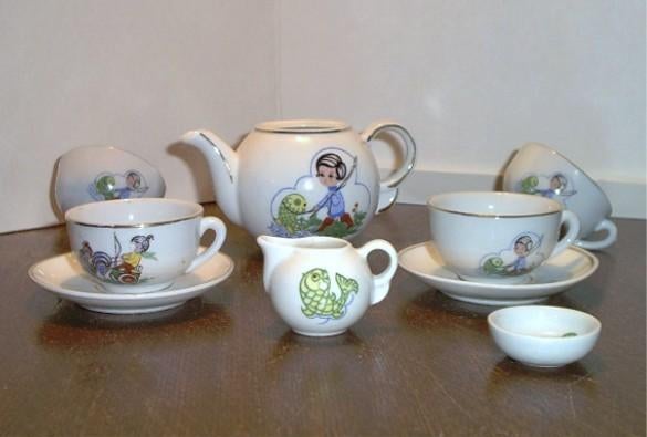 enkele onderdelen van serviesjes (thee- / kinderserviesjes), Verzamelen, Ophalen of Verzenden, Gebruikt