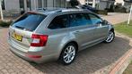 Skoda Octavia Combi 1.4 TSI G-tec Ambition Business CNG 2015, Auto's, Voorwielaandrijving, 4 cilinders, Leder en Stof, Origineel Nederlands