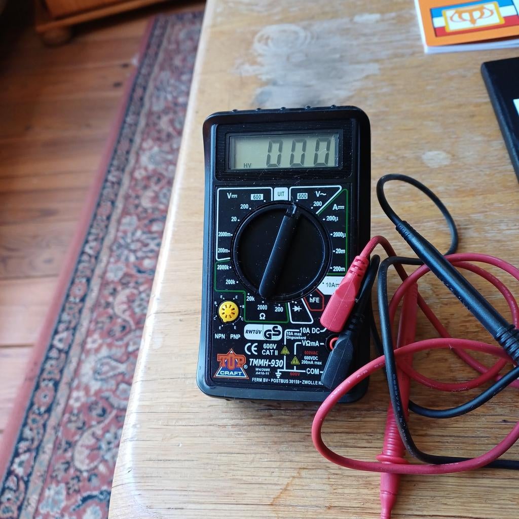 TMMH-930 Multimeter met meetsnoeren, Hobby en Vrije tijd, Elektronica-componenten, Ophalen of Verzenden, Gebruikt