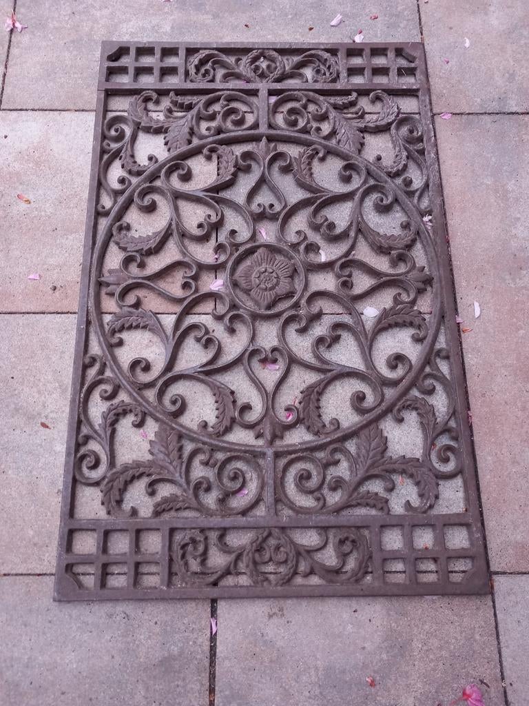 Gietijzeren deurmat met mooi ornament, Ophalen, Gietijzer