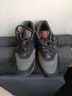 Nike air max 1 bred , maat 42.5, Ophalen of Verzenden, Zo goed als nieuw, Zwart