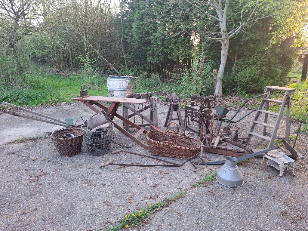 Antiek werktuig te verkopen, Ophalen