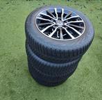 Volvo V40 Banden - 1 Beschadigd, Auto-onderdelen, Banden en Velgen, Ophalen, Gebruikt, 16 inch, 205 mm