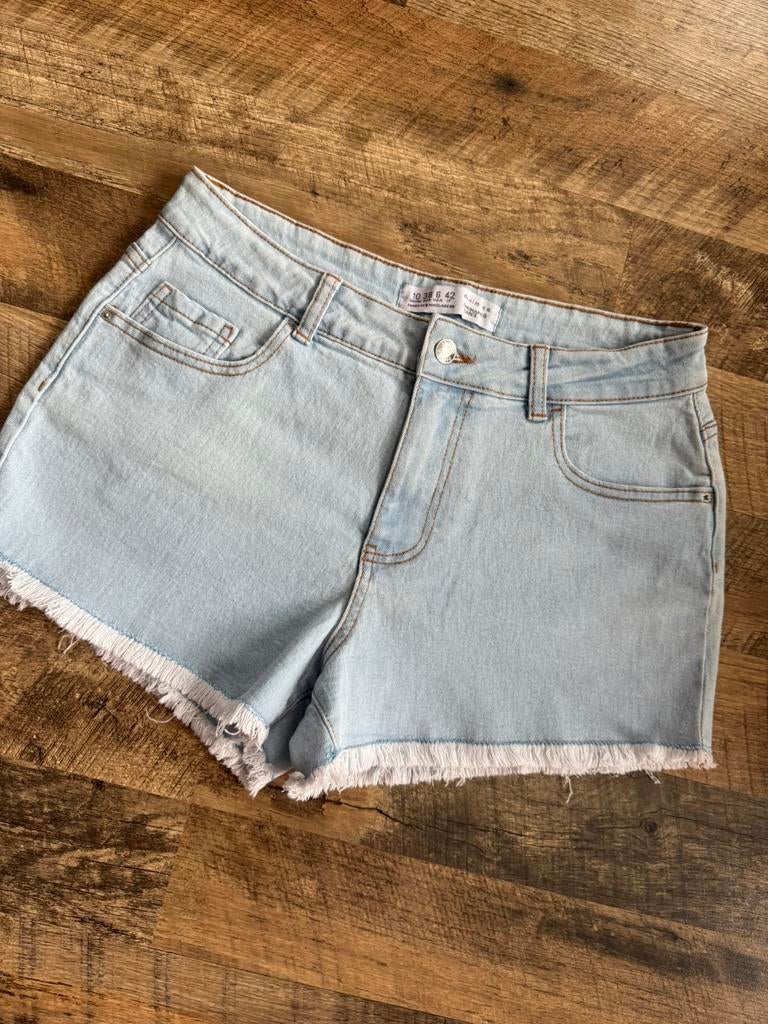 Primark Korte broek, Kleding | Dames, Broeken en Pantalons, Maat 38/40 (M), Kort, Blauw, Ophalen of Verzenden