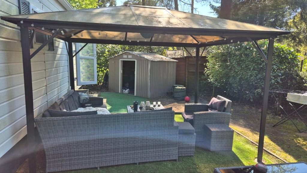 Mooie overkapping op RCN het grote bos (270x335cm), Ophalen