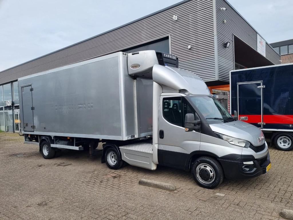 Iveco Daily 40C17 B/E 10T Kuhlkoffer Supra 750 +30C/-30C st3, Auto's, Euro 5, Gebruikt, 4 cilinders, Iveco