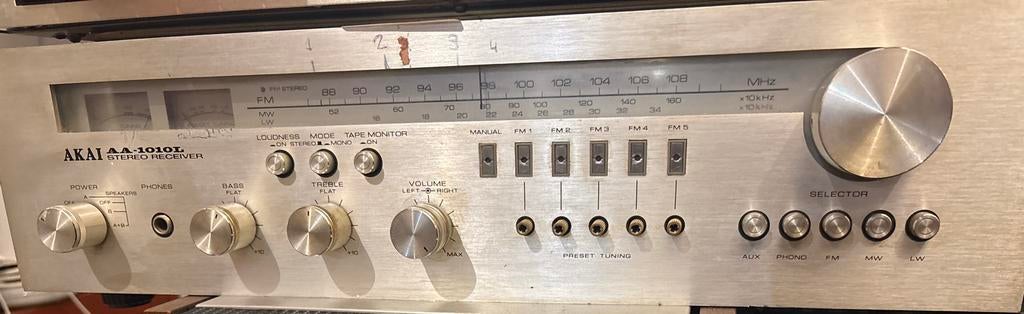 Akai AA-1010L Stereo Receiver - Vintage Audio, Overige merken, Gebruikt, Ophalen of Verzenden, Minder dan 60 watt