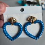 Vintage oorbellen, Sieraden, Tassen en Uiterlijk, Oorbellen, Ophalen of Verzenden, Overige materialen