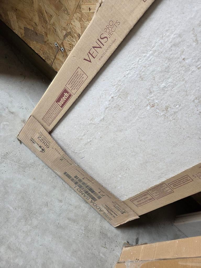 Wandtegels 60 x 30 nieuw porcelanosa Sanitair 12 stuks, Ophalen, 60 cm of meer, Nieuw, Minder dan 5 m²