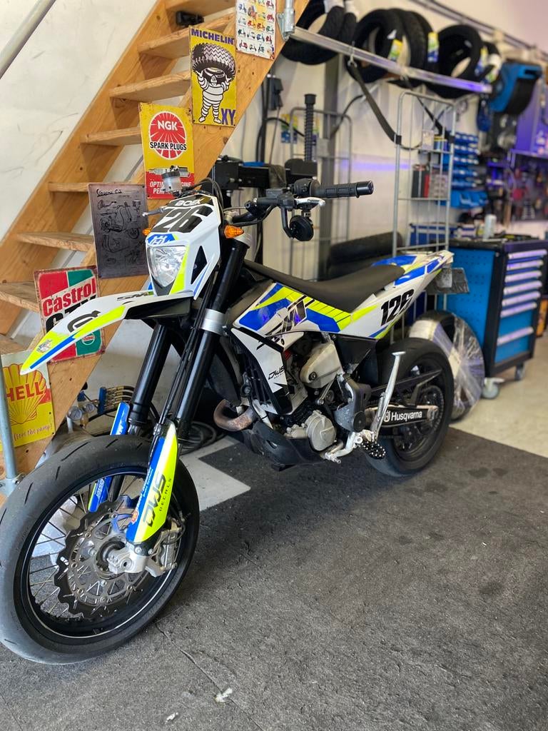 Husqvarna SMR 511 Supermoto, Ophalen, 6 versnellingen, 511 cc