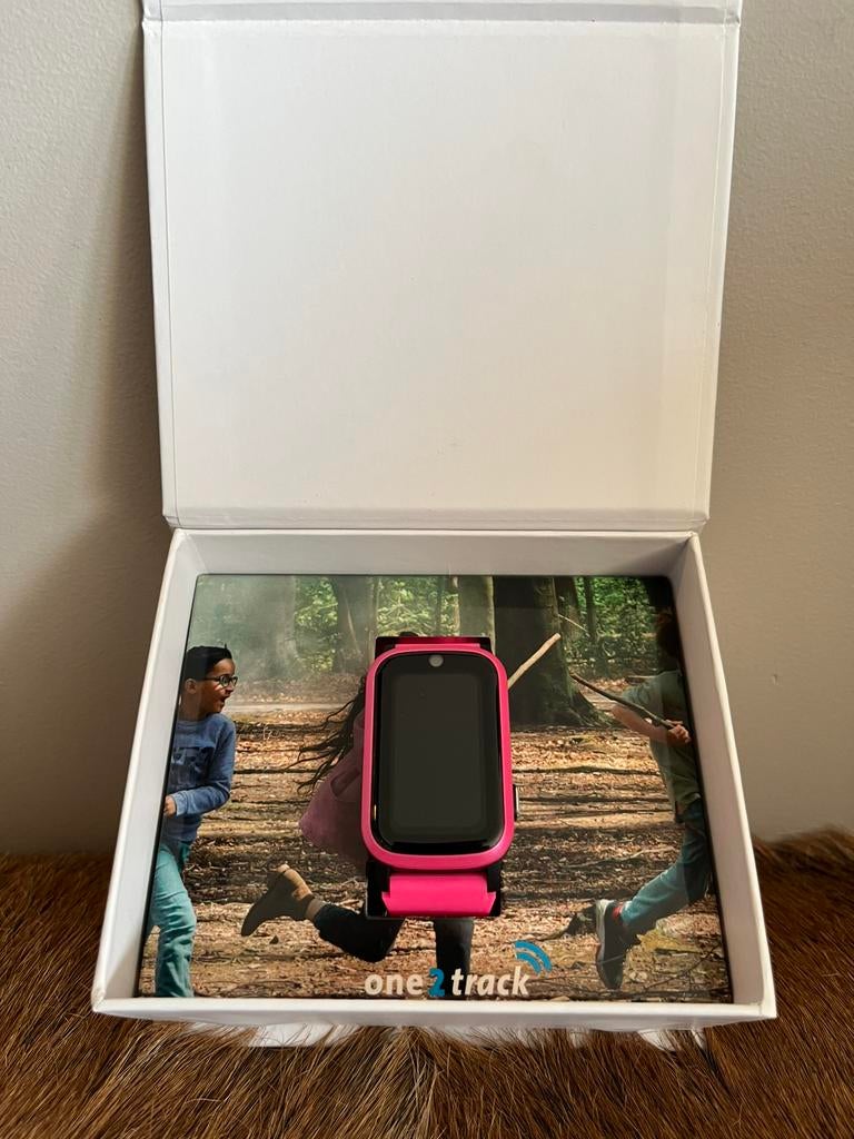 Kinderhorloge one2track Connect Up, Ophalen of Verzenden, Zo goed als nieuw, Roze, Jongen of Meisje