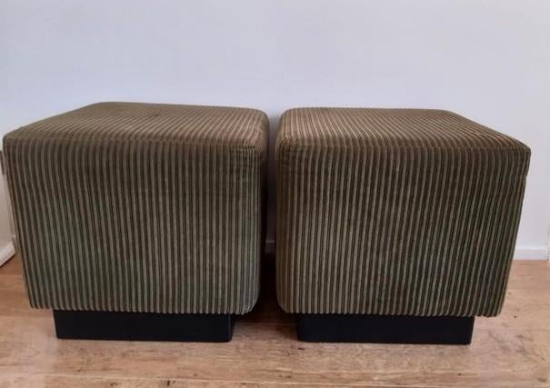 Retro hocker, poef, voetenbank, ribstof, groen, los te koop, Ophalen, Minder dan 50 cm, Gebruikt, Vierkant