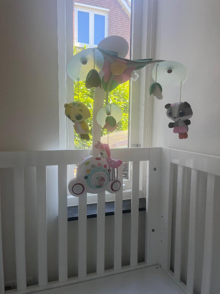 Tiny Love Boxmobiel meisje, Kinderen en Baby's, Speelgoed | Babyspeelgoed, Ophalen, Zo goed als nieuw, Mobiel, Met geluid