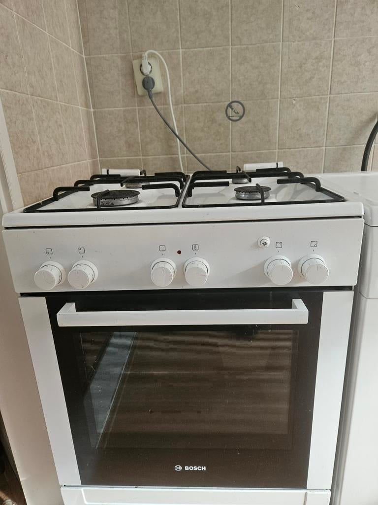 Bosch gasfornuis met oven, Witgoed en Apparatuur, Fornuizen, Ophalen