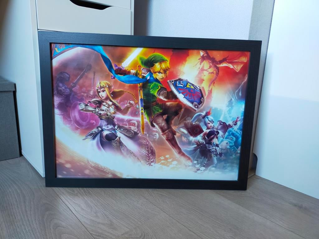 Zelda Hyrule Warriors Poster met Houten Lijst 64x47,5cm, Met lijst, Rechthoekig Liggend, Ophalen of Verzenden, Zo goed als nieuw