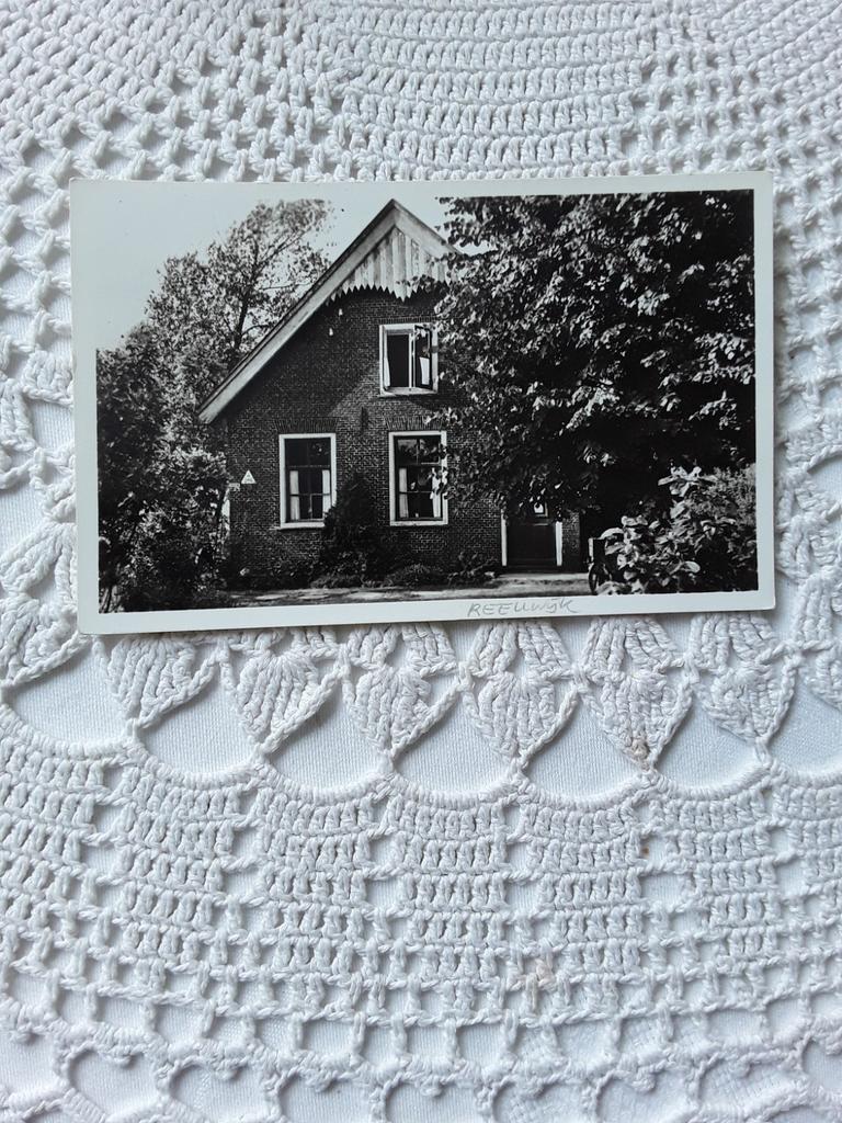 Reeuwijk dorp Sluipwijk, Verzamelen, Ansichtkaarten | Nederland, Ophalen of Verzenden, 1940 tot 1960, Gelopen, Zuid-Holland