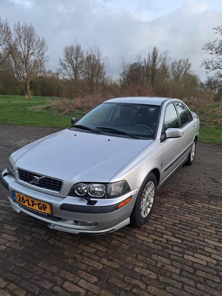 Volvo S40 1.8 2002 Grijs, Stof, 4 cilinders, 122 pk, Handgeschakeld