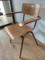 Vintage stoelen buizenframe en armleuningen jaren 60, Huis en Inrichting, Stoelen, Gebruikt, Bruin, Ophalen of Verzenden, Schoolstoelen Schoolmeubilair vintage