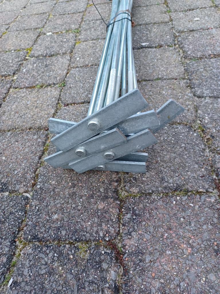 14 verzinkte damwand / bouwankers 80 cm met M12 schroefdraad, Doe-het-zelf en Verbouw, IJzerwaren en Bevestigingsmiddelen, Ophalen of Verzenden