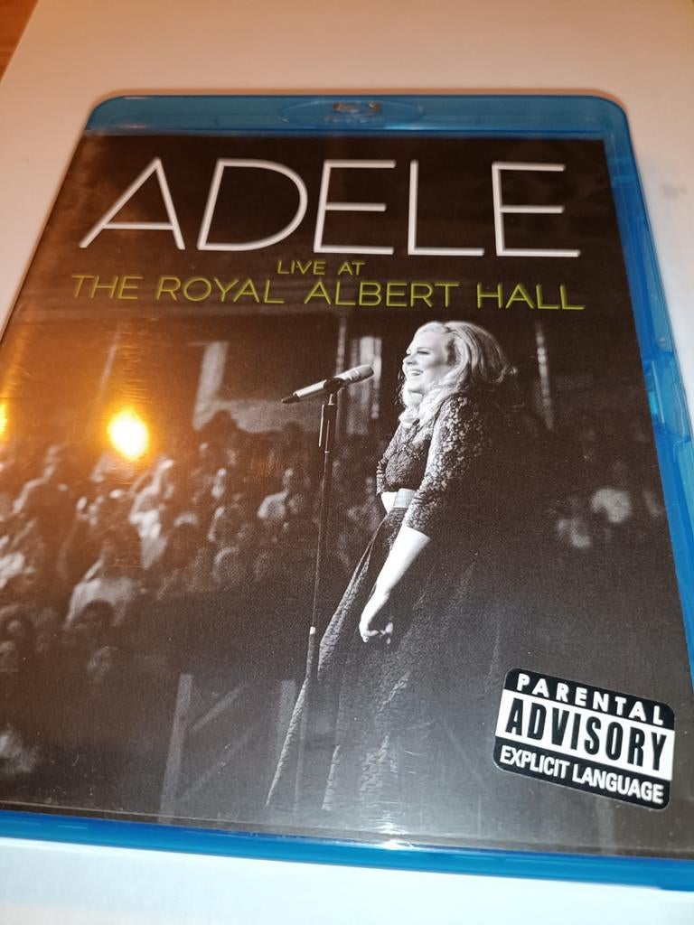 BluRay + CD Adele - Live at The Royal Albert Hall, Ophalen of Verzenden, Zo goed als nieuw, Muziek en Concerten