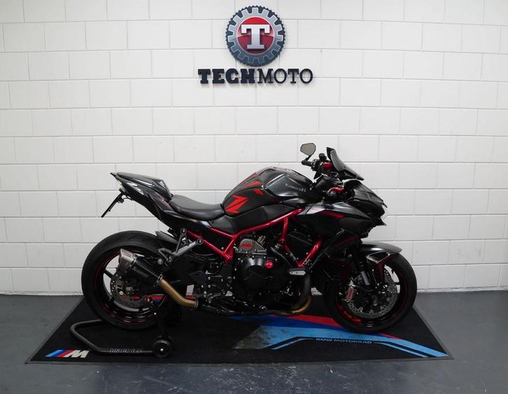 KAWASAKI Z H2 ZH2 2020 Vol akrapovic systeem quickshift !, Motoren, Motoren | Kawasaki, Bedrijf, Naked bike