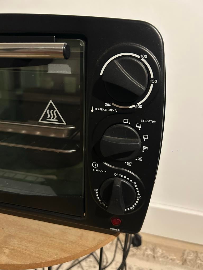 Compacte Camping Oven - 16L Mestic, Ophalen, Zo goed als nieuw