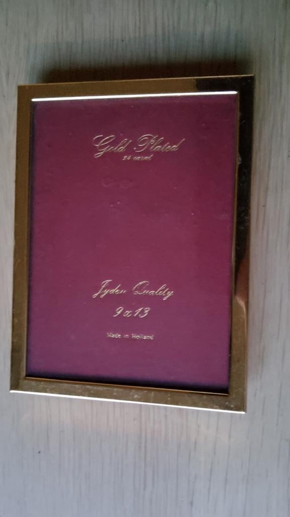 Oud retro goud kleurig fotolijstje breed rand gemerkt Jyden, Ophalen of Verzenden