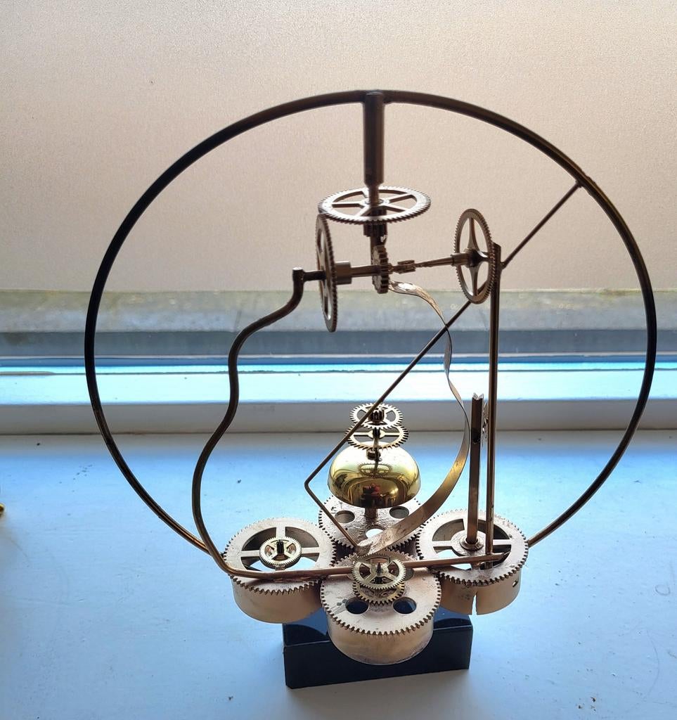 Sculptuur/ Design  "Ruimtevaart energie" gemaakt door JCvM, Ophalen of Verzenden