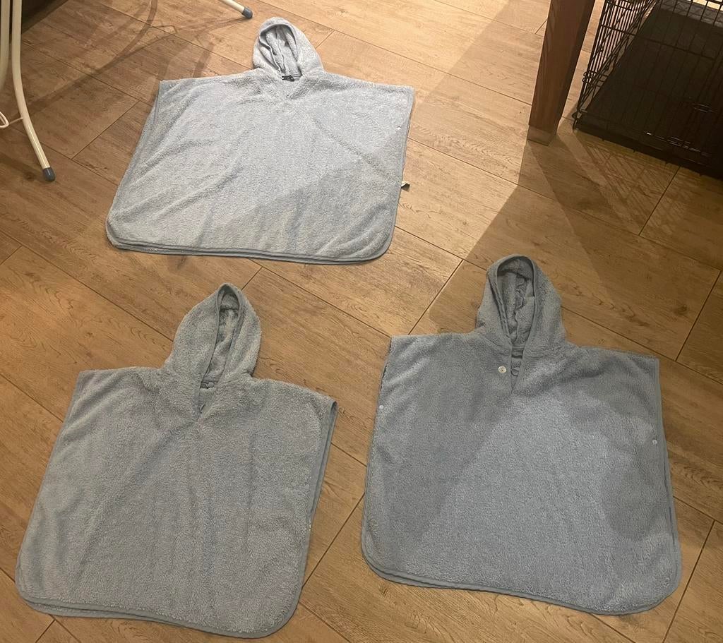Optidee poncho’s maat 1 en maat 2, Ophalen of Verzenden, Zo goed als nieuw, Jongen of Meisje, Badponcho