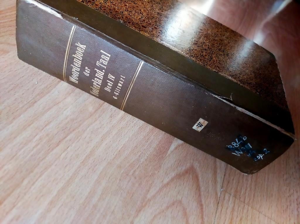 Woordenboek der Nederlandsche taal (vierde deel, 1889), Boeken, Woordenboeken, Gelezen, Ophalen of Verzenden, Overige uitgevers