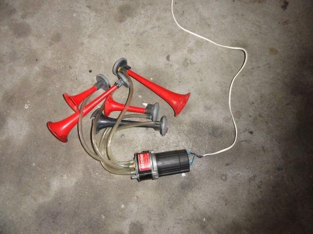 Luchthoorn 2 tonig, Ophalen of Verzenden, Gebruikt, Oldtimer onderdelen