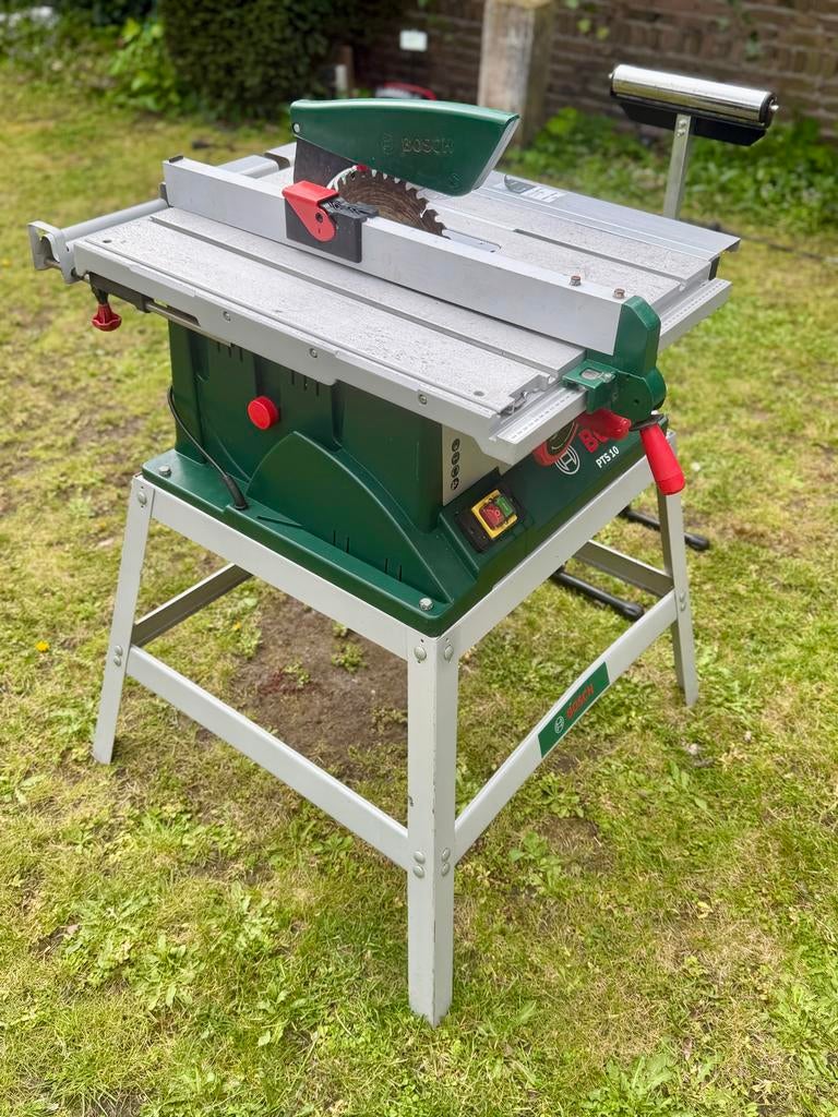 Bosch PTS 10 Zaagtafel 💥 Slechts 3 wkn gebruikt + onderstel, Doe-het-zelf en Verbouw, Gereedschap | Zaagmachines, Ophalen, Cirkelzaag