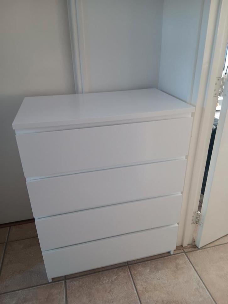Witte IKEA MALM ladenkast, Huis en Inrichting, Kasten | Ladekasten, Zo goed als nieuw, Minder dan 100 cm, 50 tot 100 cm, 25 tot 50 cm