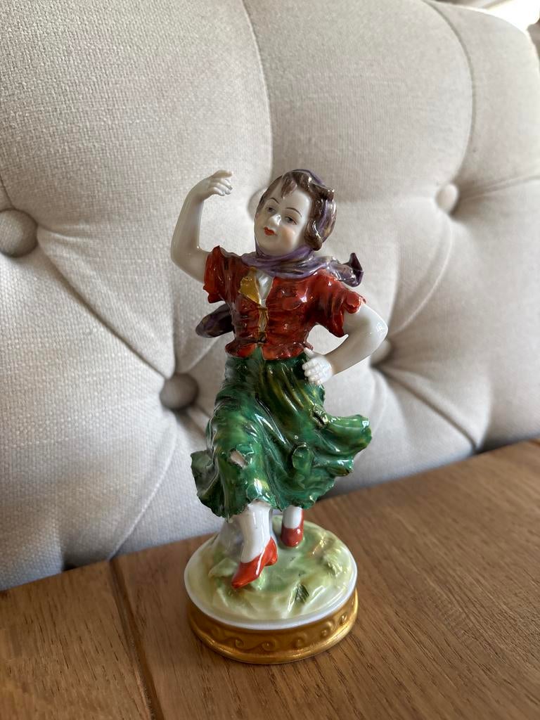 Beeldje dansende vrouw, Ophalen of Verzenden, Gebruikt, Mens