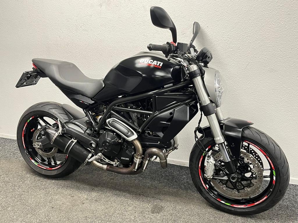 ⭐️⭐️Ducati MONSTER 797 A2 35 kW (bj 2017) ⭐️⭐, Motoren, 2 cilinders, Bedrijf, Onbekend, Onbekend