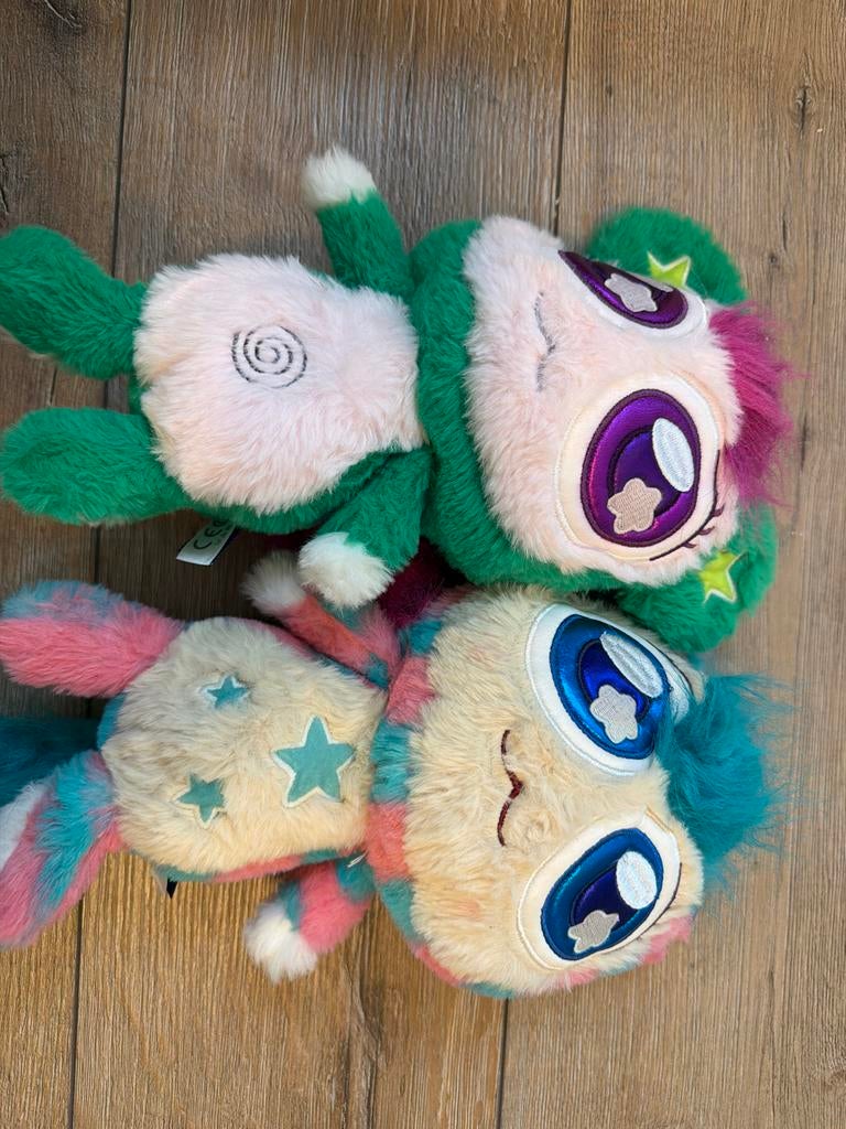 Freezees glow in dark knuffels, Kinderen en Baby's, Speelgoed | Knuffels en Pluche, Gebruikt, Overige merken, Met licht, Overige typen