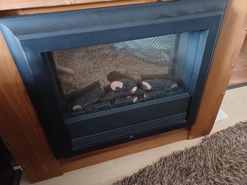 Nu alles gratis!!! GERESERVEERD!, Huis en Inrichting, Haarden, Ophalen, Zo goed als nieuw, Vrijstaande haard, Elektrische haard