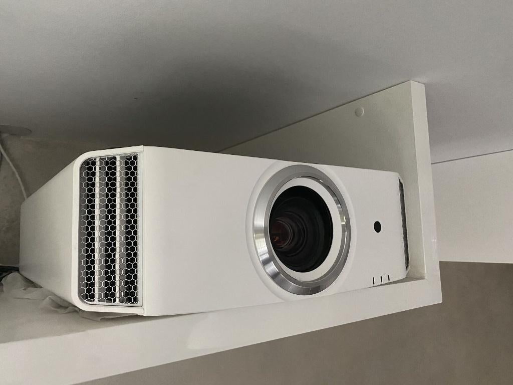 JVC DLA-X500R Beamer, Ophalen, Zo goed als nieuw, LCOS, Ultra HD (4K)